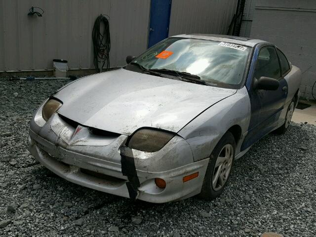 1G2JB1242Y7388909 - 2000 PONTIAC SUNFIRE SE SILVER photo 2