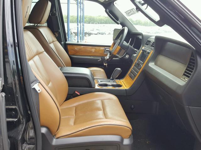 5LMJJ2J51BEJ05653 - 2011 LINCOLN NAVIGATOR 黑色 照片 5