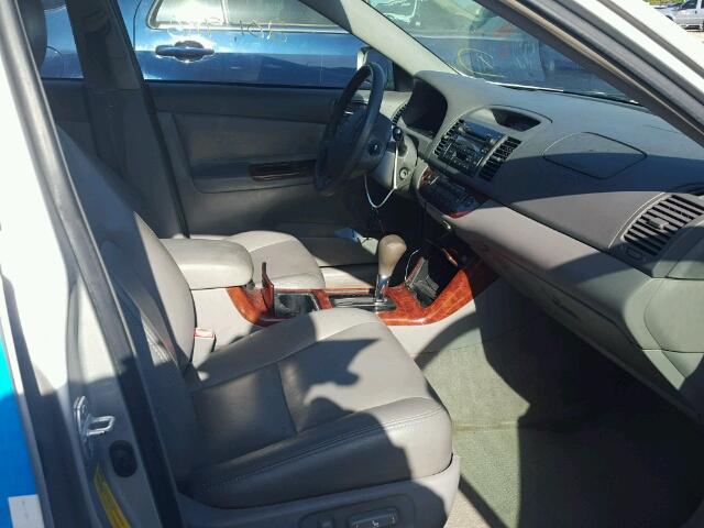 4T1BE30K06U165220 - 2006 TOYOTA CAMRY LE 银色 照片 5