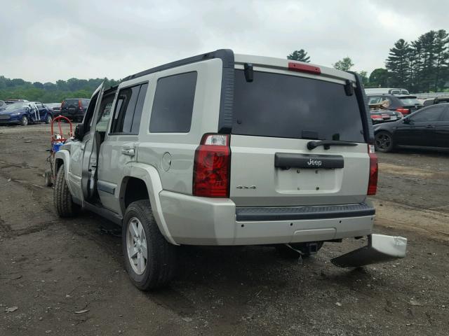1J8HG48K78C210500 - 2008 JEEP COMMANDER SILVER photo 3