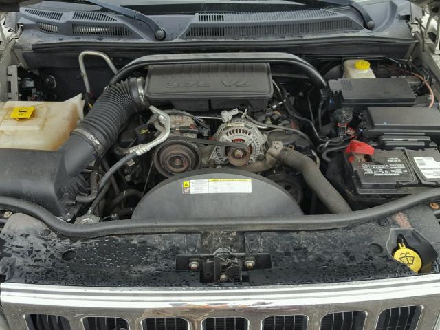 1J8HG48K78C210500 - 2008 JEEP COMMANDER SILVER photo 7