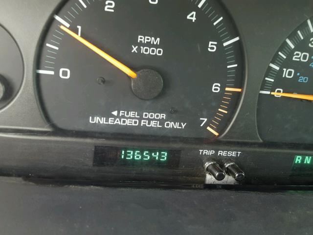 1C4GJ44R8YB765128 - 2000 CHRYSLER GRAND VOYA Սպիտակ լուսանկար 8