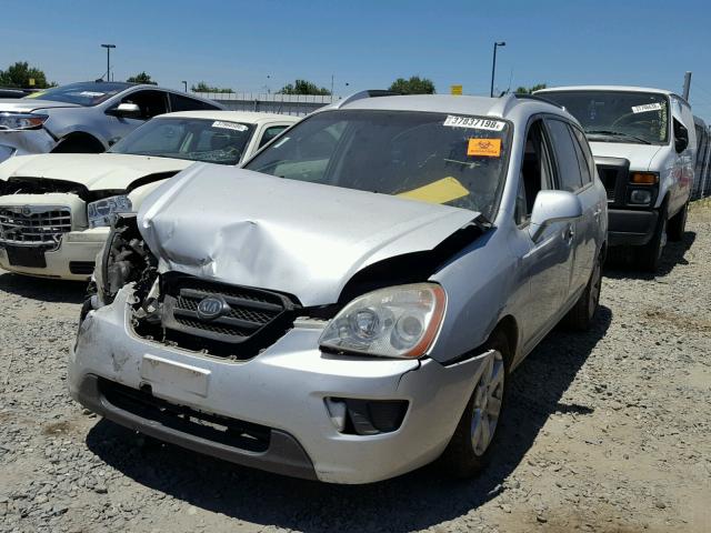 KNAFG525277029493 - 2007 KIA RONDO BASE SILVER photo 2