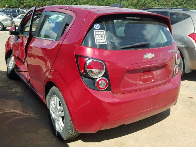 1G1JC6SH9F4164715 - 2015 CHEVROLET SONIC RED photo 3