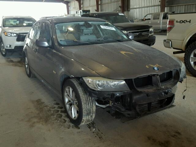 WBAPH7G59ANM51902 - 2010 BMW 328 I GRAY photo 1