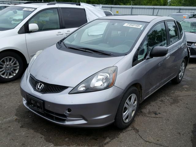 JHMGE88269S070123 - 2009 HONDA FIT GRAY photo 2