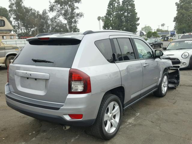 1C4NJCBA2GD553679 - 2016 JEEP COMPASS SP SILVER photo 4