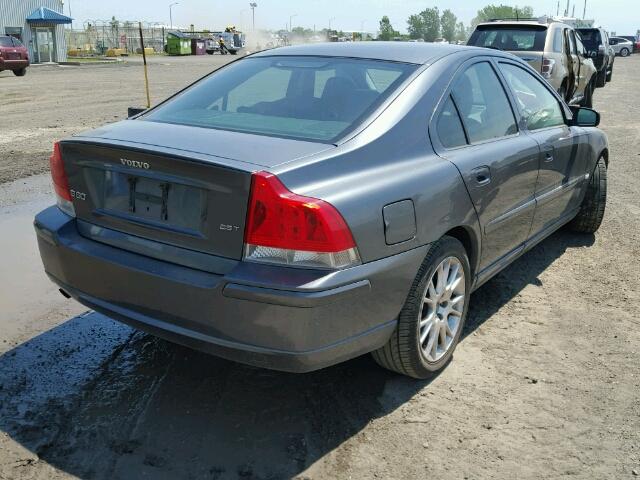 YV1RS592752471944 - 2005 VOLVO S60 2.5T GRAY photo 4