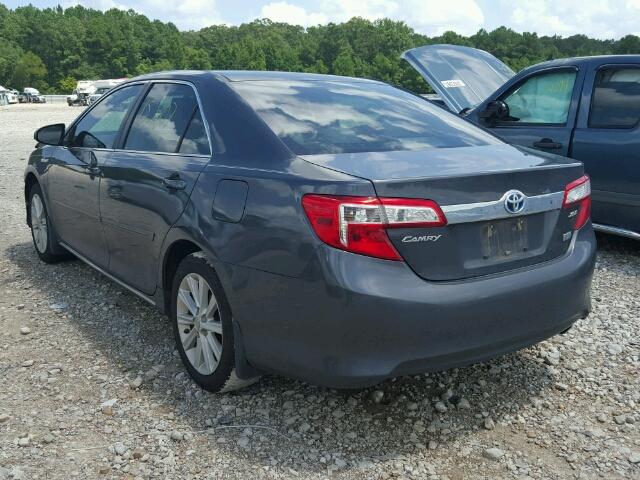 4T1BD1FK0CU062793 - 2012 TOYOTA CAMRY HYBR GRAY photo 3