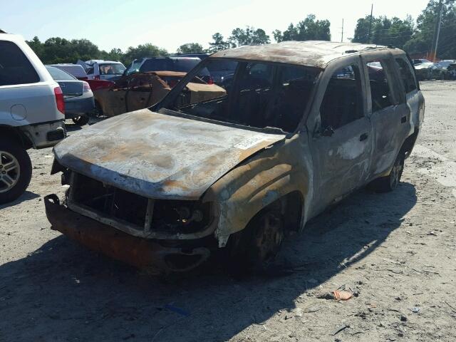 1GNDT13S152305988 - 2005 CHEVROLET TRAILBLAZE BURN photo 2