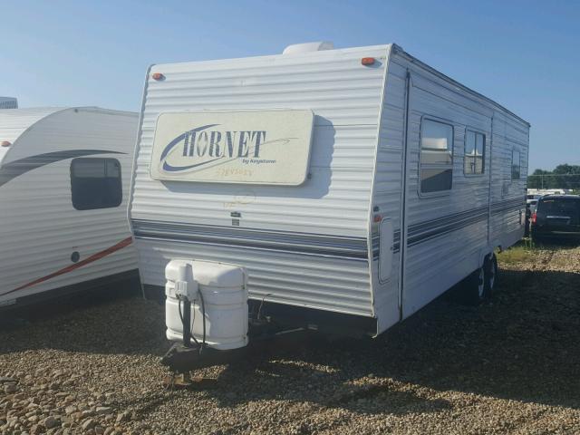 4YDT28F2017302134 - 2001 KEYSTONE HORNET WHITE photo 2