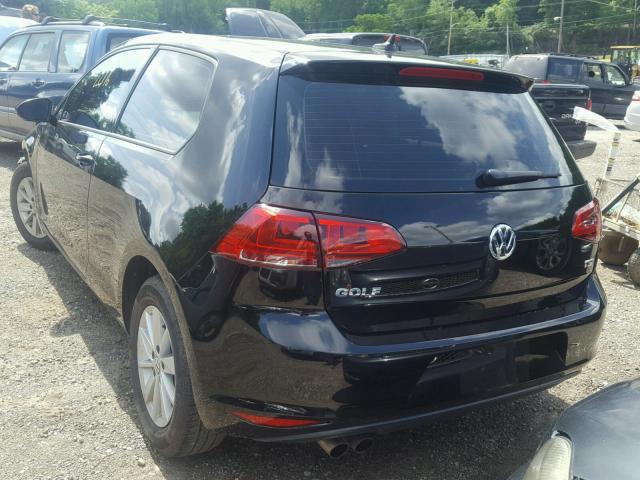 3VW817AU7GM003556 - 2016 VOLKSWAGEN GOLF BASE BLACK photo 3