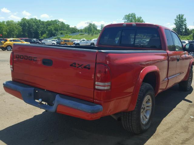 1B7GG32X82S515468 - 2002 DODGE DAKOTA SPO RED photo 4