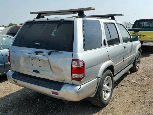 JN8DR09Y52W747386 - 2002 NISSAN PATHFINDER SILVER photo 4