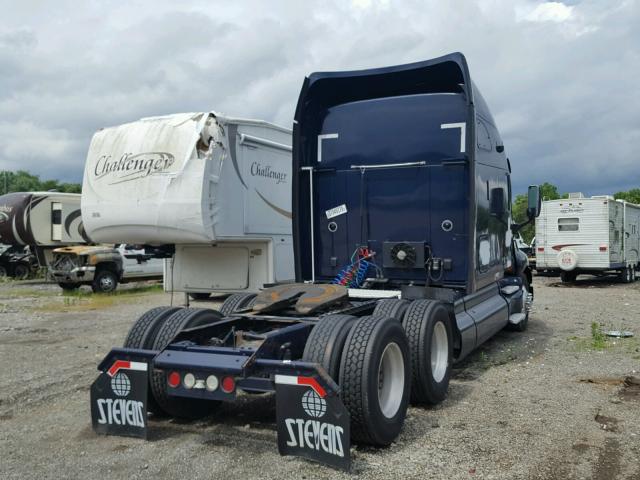 1XKTD49X3AJ229958 - 2010 KENWORTH CONSTRUCTI BLUE photo 4