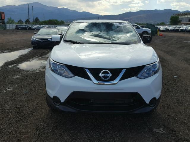 JN1BJ1CR8HW117875 - 2017 NISSAN ROGUE WHITE photo 9