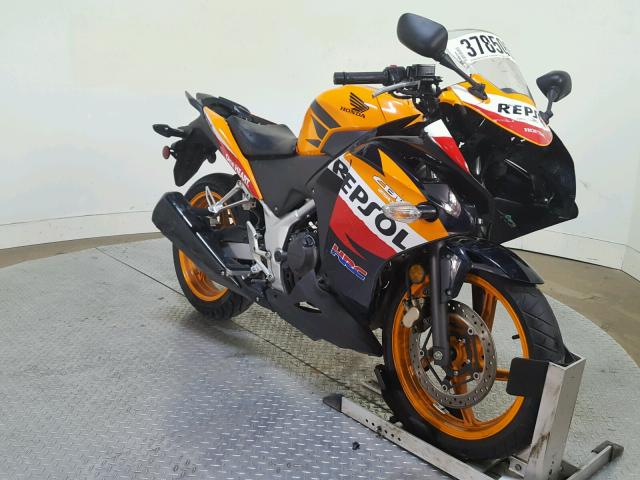 MLHMC4105D5302260 - 2013 HONDA CBR250 R ORANGE photo 2