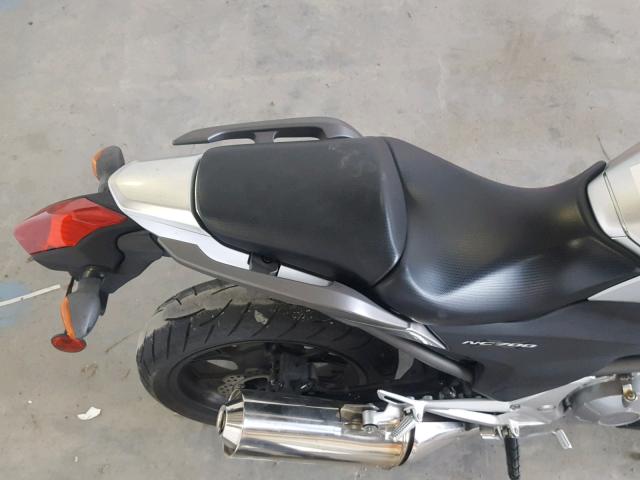 JH2RC635XDK100634 - 2013 HONDA NC700X SILVER photo 6