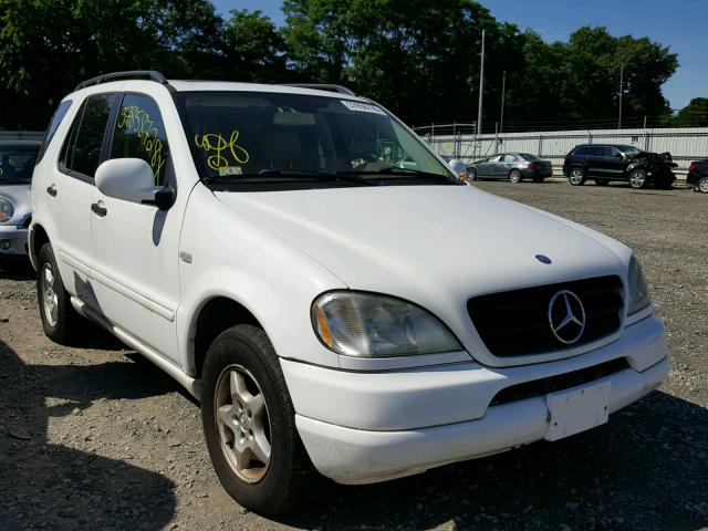 4JGAB54E61A255020 - 2001 MERCEDES-BENZ ML 320 WHITE photo 1