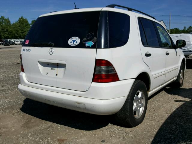 4JGAB54E61A255020 - 2001 MERCEDES-BENZ ML 320 WHITE photo 4