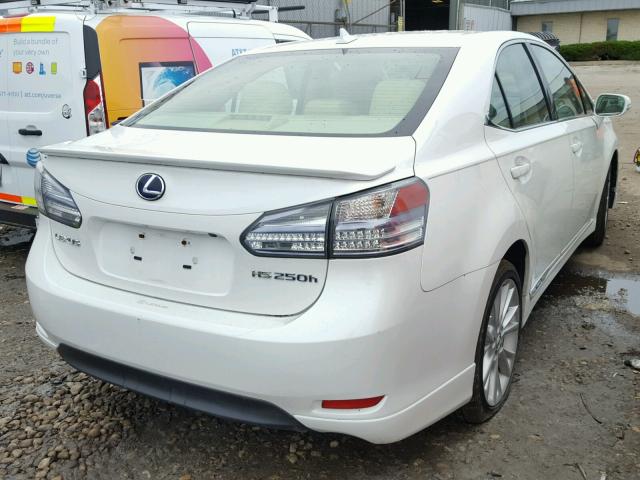 JTHBB1BA5A2018870 - 2010 LEXUS HS 250H WHITE photo 4