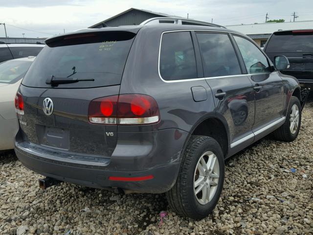 WVGBF7A99AD002588 - 2010 VOLKSWAGEN TOUAREG V6 GRAY photo 4