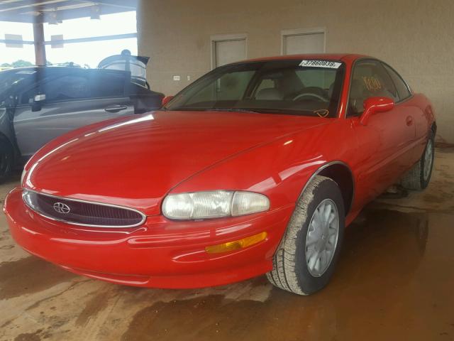 1G4GD2212T4706335 - 1996 BUICK RIVIERA RED photo 2
