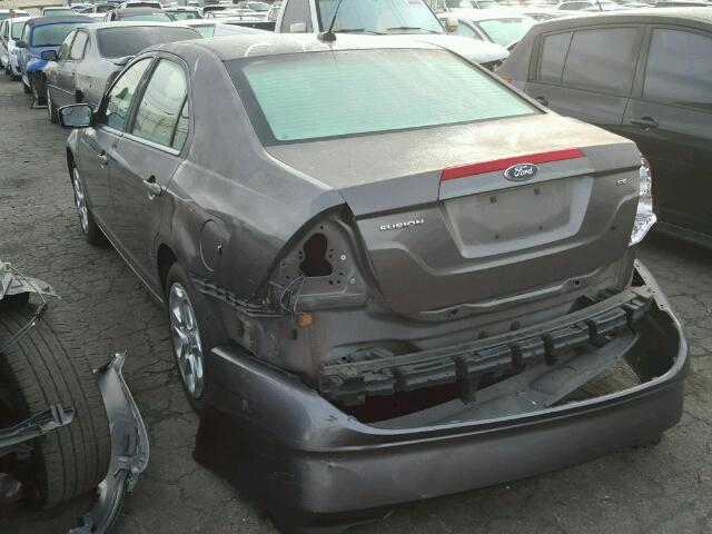 3FAHP0HA3BR268187 - 2011 FORD FUSION SE GRAY photo 3