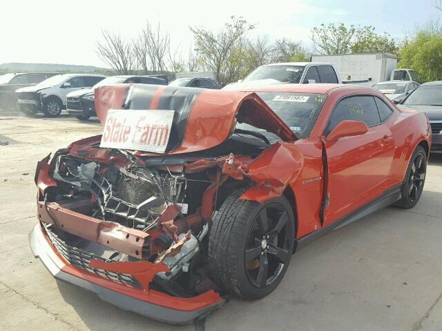 2G1FK1EJ3A9000635 - 2010 CHEVROLET CAMARO SS ORANGE photo 2