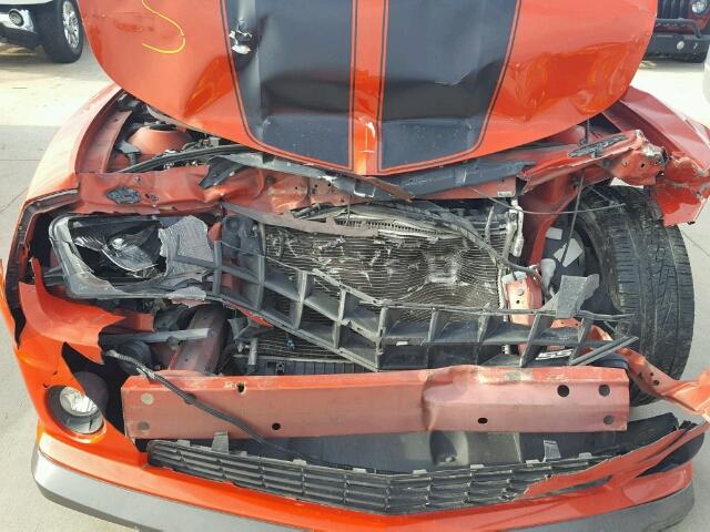 2G1FK1EJ3A9000635 - 2010 CHEVROLET CAMARO SS Naranja foto 7
