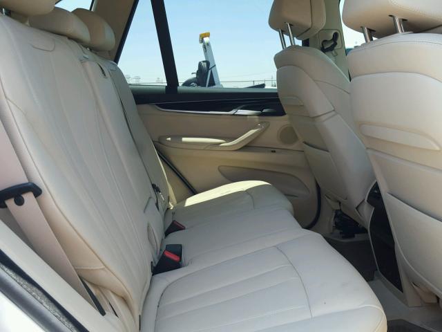 5UXKR6C54F0J78994 - 2015 BMW X5 XDRIVE5 WHITE photo 6