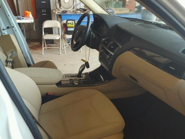 5UXWZ7C39H0V87307 - 2017 BMW X3 SDRIVE2 WHITE photo 5