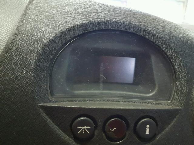 2G2WS522141221332 - 2004 PONTIAC GRAND PRIX GOLD photo 8