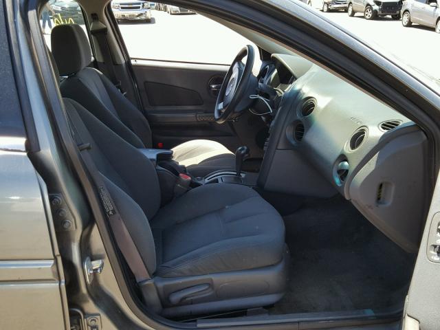 2G2WP522251341966 - 2005 PONTIAC GRAND PRIX ნაცრისფერი ფოტო 5