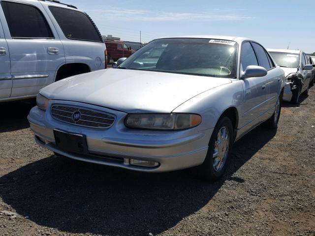 2G4WB55K021184970 - 2002 BUICK REGAL LS 银色 照片 2
