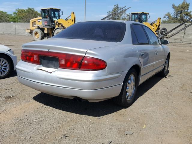 2G4WB55K021184970 - 2002 BUICK REGAL LS 银色 照片 4