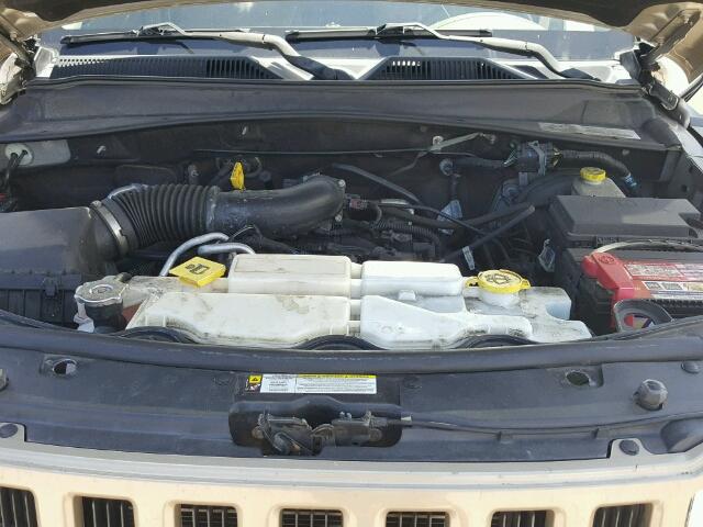 1J4PP2GK3BW506624 - 2011 JEEP LIBERTY SP GOLD photo 7