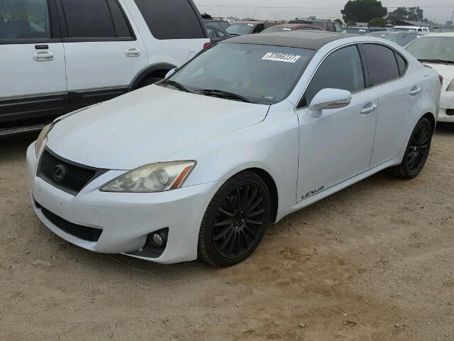 JTHBF5C22B5152030 - 2011 LEXUS IS 250 SILVER photo 2