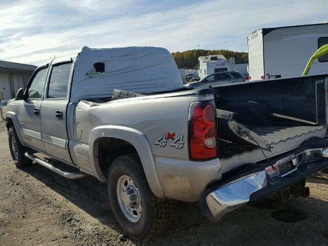 1GCGK13U05F952482 - 2005 CHEVROLET SILVERADO SILVER photo 3