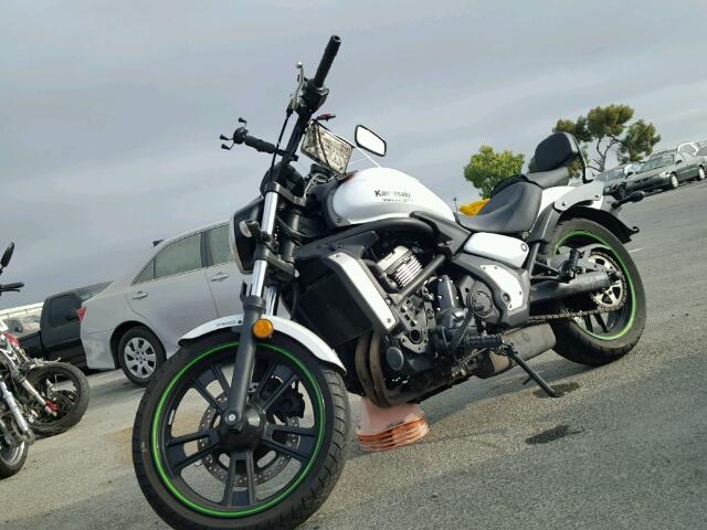 JKAENEB14FDA06635 - 2015 KAWASAKI EN650-B WHITE photo 2