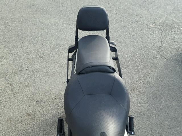 JKAENEB14FDA06635 - 2015 KAWASAKI EN650-B WHITE photo 6