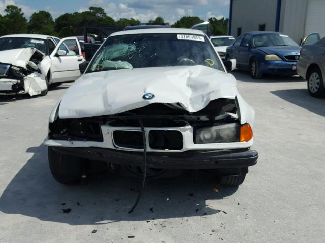 WBACB4325SFM04467 - 1995 BMW 325 I AUTO WHITE photo 9