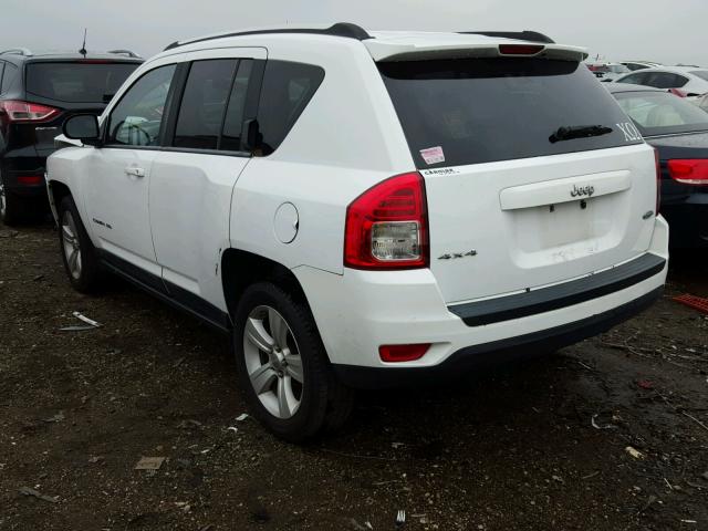1J4NF1FB3BD176131 - 2011 JEEP COMPASS SP WHITE photo 3