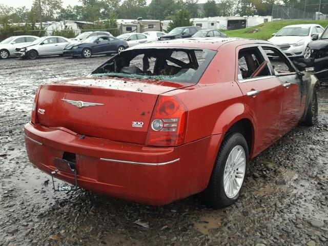 2C3CA4CD1AH266354 - 2010 CHRYSLER 300 RED photo 4