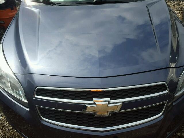 1G11B5SA4DF354889 - 2013 CHEVROLET MALIBU LS ლურჯი ფოტო 9