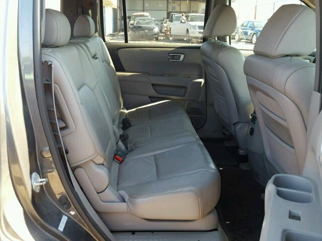 5FNYF4H50BB024621 - 2011 HONDA PILOT EXL GRAY photo 6