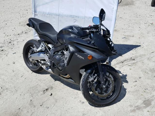 MLHRC740XE5000032 - 2014 HONDA CBR650 F BLACK photo 1