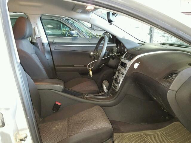 1G1ZC5EB8AF302231 - 2010 CHEVROLET MALIBU 1LT 银色 照片 5