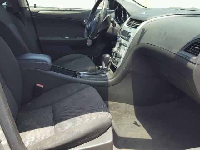 1G1ZC5E08CF158374 - 2012 CHEVROLET MALIBU 1LT ვერცხლისფერი ფოტო 5