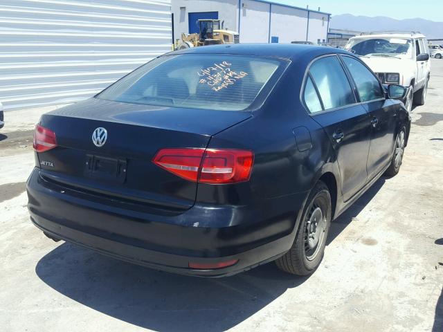 3VW2K7AJXFM256104 - 2015 VOLKSWAGEN JETTA BASE შავი ფოტო 4